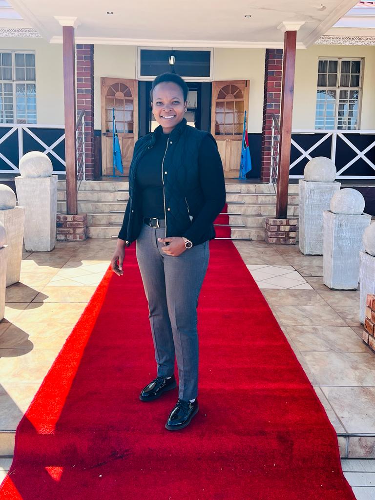 Female Vip Protector SA National Defence Force on Twitter: