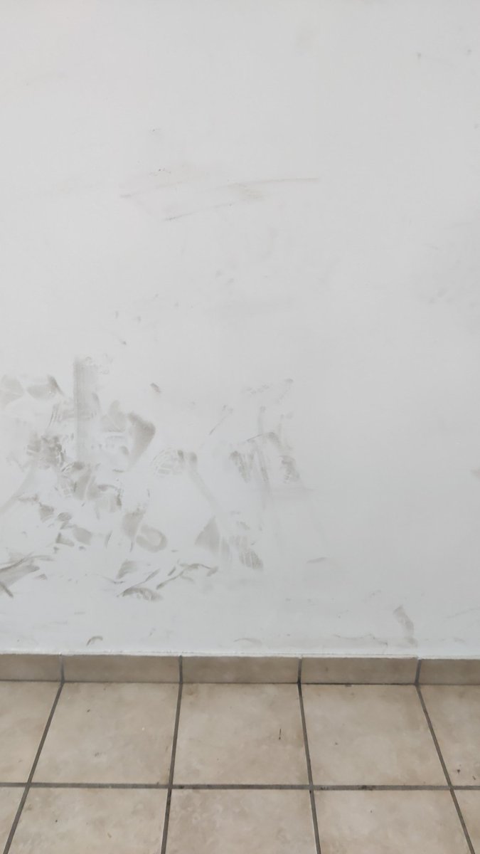 Hadesgone's tweet photo. It's this wall https://t.co/nG3Tos22wF