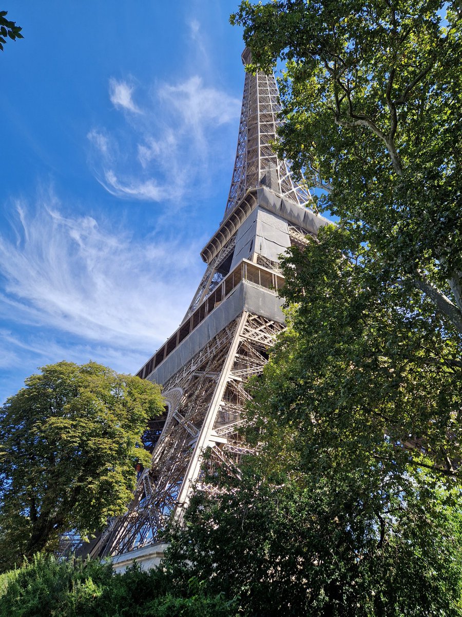 CL_Smith13's tweet photo. So my daughter and I walked this today! I definitely got my steps in!
#Paris #eiffeltower #walkedup #stepsin #writinginspiration #whatabeautifulplace #pixiewillowpublishing #daightertime #memories https://t.co/1RiPwKKGsD