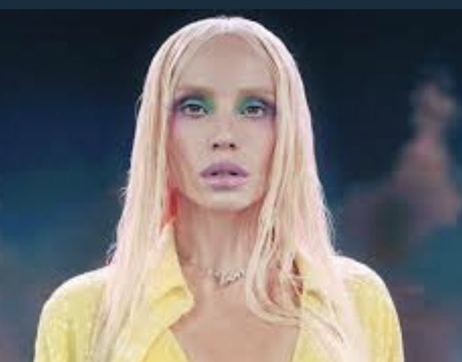 Şeytanlaşmış insanlar topluluğu bi bitmediniz... #SAPIK #sürtük #GuelsenTutuklansın #GuelsenHaddiniBil #Guelsenedavaacıyoruz