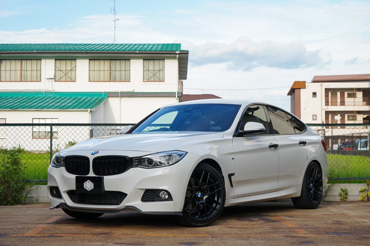 dvyfjhadu's tweet photo. ＃車売ります 

【BMW3シリーズGT 】
平成27年式　47000キロ
車検令和6年4月
車体本体価格248万円

GZOXガラスコーティング
デイライト仕様　社外ホイール
リップ取り付け
現車確認OK ローンOK

＃車売ります　#車両販売
＃車買います　#bmw  ＃格安車両 https://t.co/Gu1m93loEc