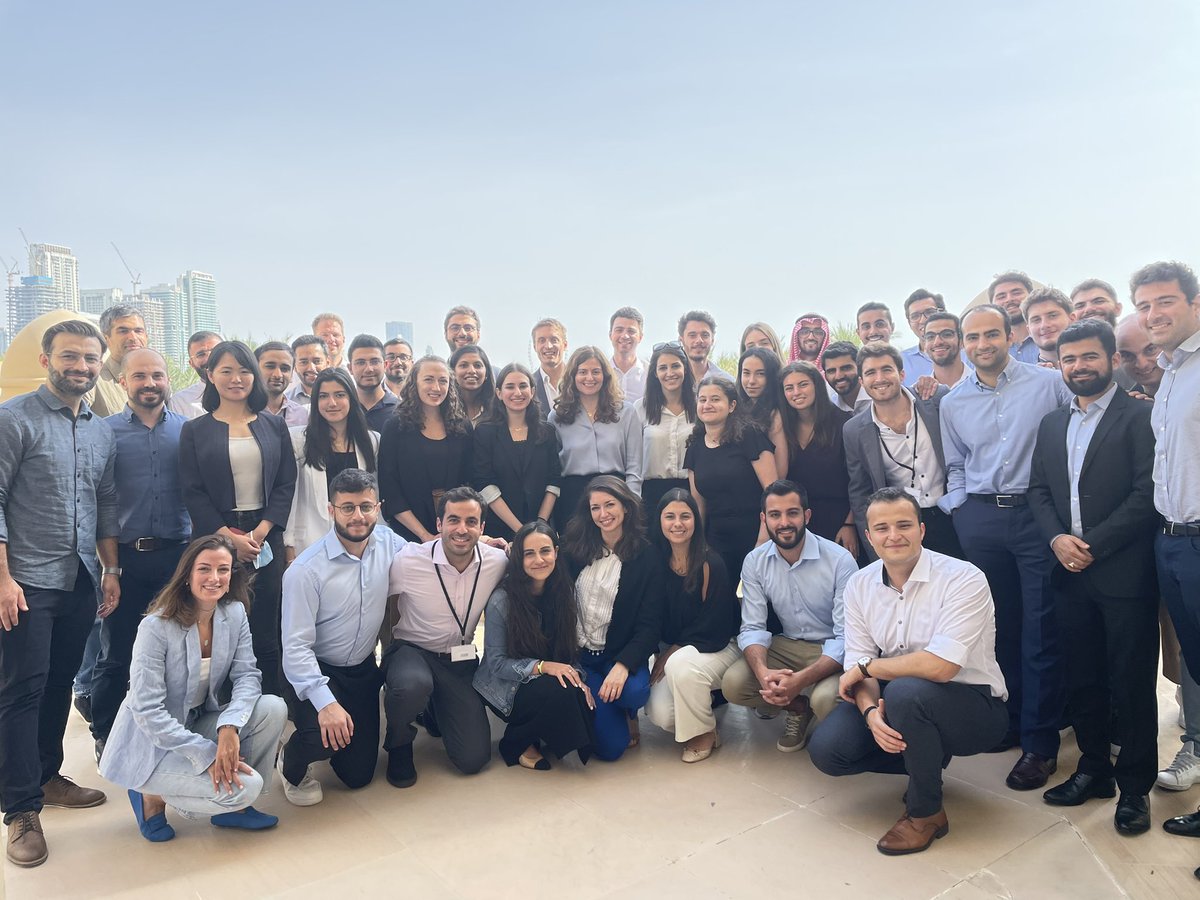 strategyandME's tweet photo. Nearly 40 summer interns put their consulting and creative thinking skills to use during a 3 day hackathon in Dubai. They were challenged to crack a case and present their findings to a panel of managers and principals. Well done to everyone who participated! #LifeAtStrategyand https://t.co/KKYwgp36PF