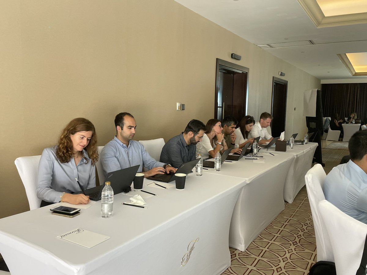 strategyandME's tweet photo. Nearly 40 summer interns put their consulting and creative thinking skills to use during a 3 day hackathon in Dubai. They were challenged to crack a case and present their findings to a panel of managers and principals. Well done to everyone who participated! #LifeAtStrategyand https://t.co/KKYwgp36PF