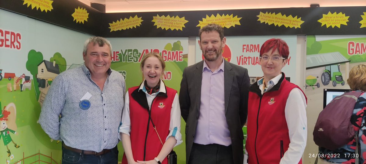 ColmMarkey's tweet photo. A great day out for all the family at @virginiashow yesterday. Well done to all involved 👏

@agrikid doing a great job too raising awareness of farm safety. https://t.co/PjJX6vYnAh