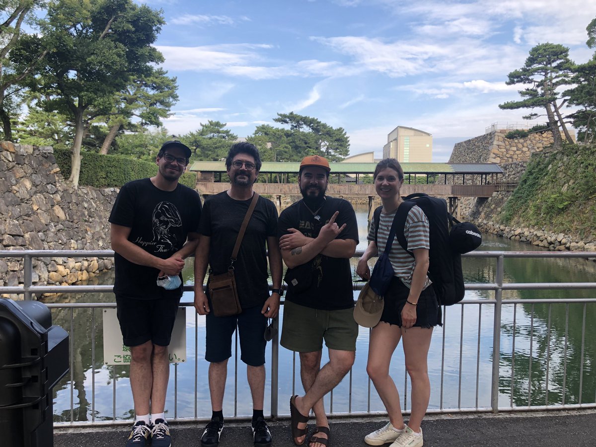 moorworks's tweet photo. 2.5年振りのツアーいよいよスタートです！　この2年半の間に「アテンド」という言葉が有名になりましたね😂　こちらのアテンドは純粋なやつですw
#electricreligious #kingoffoxes https://t.co/fmxCMPINvH