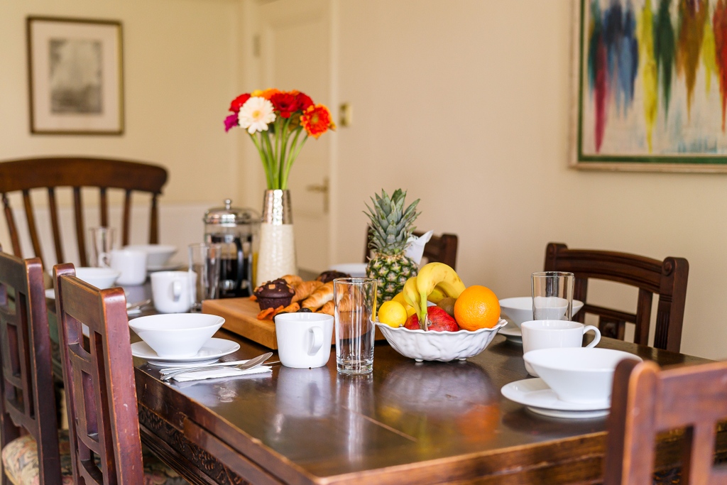 September is a great month to enjoy a more relaxing and tranquil staycation away from the summer crowds. We are offering guests a 10% discount on 3+ night weekday bookings in our luxury holiday properties. 

Pictured - Holly House 
Photography: @jamesrousephoto