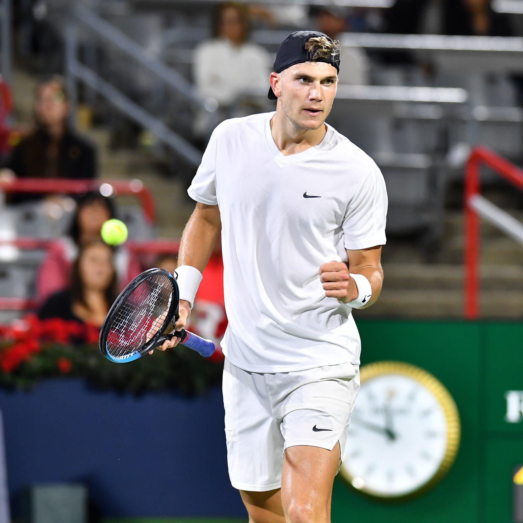 Греческий теннисист стефанос циципас в молодости фото. Циципас фото. Елизавет циципас. Стефанос циципас фотосессия. Us open 2022 циципас.