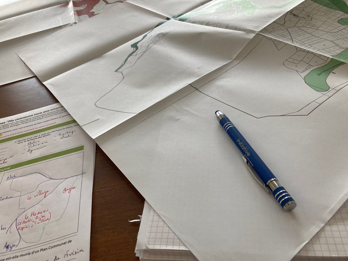 aventignan's tweet photo. [Risques] Echanges et réunion de travail des élus municipaux d'#Aventignan avec Virgile Mounier du #CPRIM pour préparer le #DICRIM qui sera distribué aux habitants
#Risques #NESTE #inondations #seisme #securitecivile #PaysdesNestes @CCNesteBarousse 
@PNRCommingesP @Prefet65 https://t.co/OfAWPzfkDM