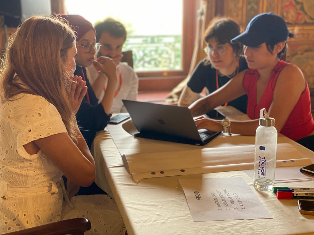 BRIDGE_BlackSea's tweet photo. The 2nd day was closed with another workshop!

With a focus on #BlueBiotechnology, #ECOPs went over possible challenges and developed solutions based on their professions in multitrophic aquaculture, energy, and more to support the blue biotechnology sector in #BlackSea. https://t.co/rS3ttt9y5z