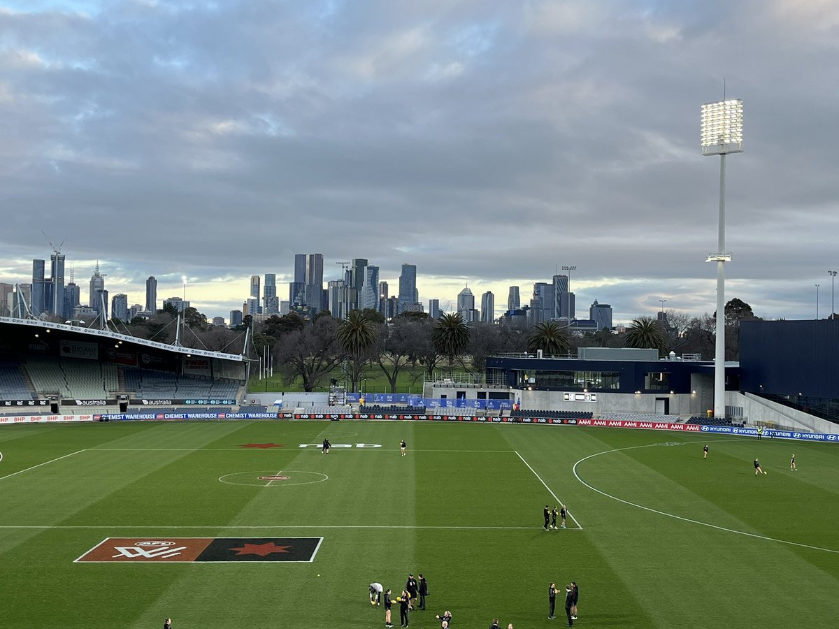 Collingwood AFLW tweet media
