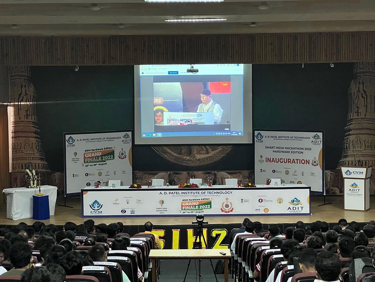 adit_cvmu's tweet image. Inauguration of Smart India Hackathon 2022 at ADIT-CVMU Nodal Centre #SIH2022 #InnovationSeAtmanirbharBharat #cvmuniversity #adit_cvmuniversity 

@narendramodi 
@PMOIndia 
@EduMinOfIndia 
@PIBHRD 
@mhrd_innovation 
@AICTE_INDIA 
@abhayjere 
@SIH2022_MIC
@NDRFHQ 
@cvmu
@adit_cvmu
