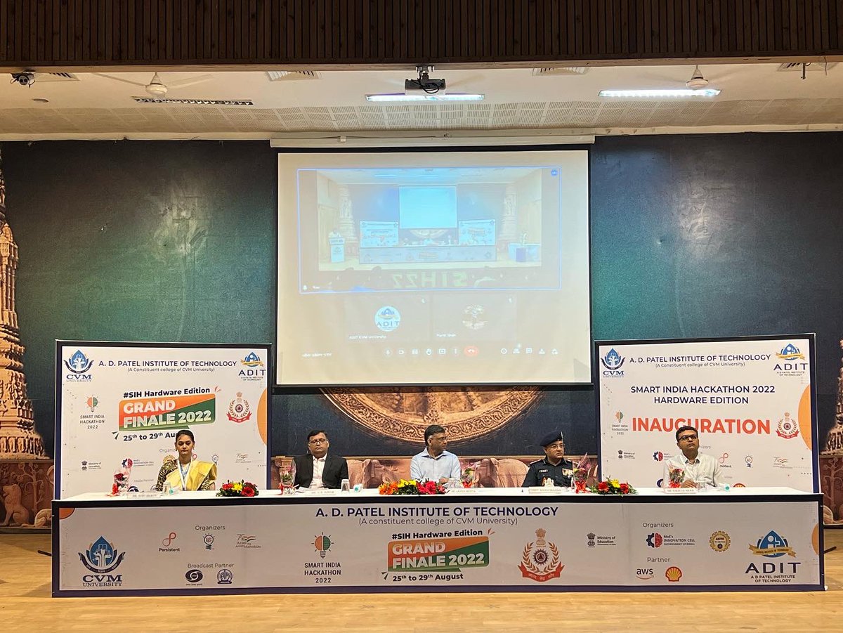 adit_cvmu's tweet image. Inauguration of Smart India Hackathon 2022 at ADIT-CVMU Nodal Centre #SIH2022 #InnovationSeAtmanirbharBharat #cvmuniversity #adit_cvmuniversity 

@narendramodi 
@PMOIndia 
@EduMinOfIndia 
@PIBHRD 
@mhrd_innovation 
@AICTE_INDIA 
@abhayjere 
@SIH2022_MIC
@NDRFHQ 
@cvmu
@adit_cvmu