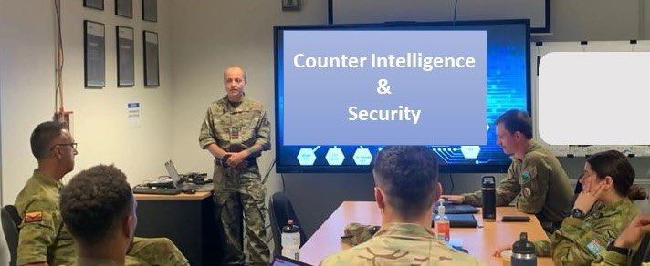 Commander_CRF's tweet photo. #NextGenFP Defence Engagement Team have deployed on Ex. #PitchBlack22 to share specialist capability knowledge in Counter Intelligence & Security, Joint Terminal Attack Control, C-UAS & future FP with the @AusAirForce which will increases the interoperability with partner Forces https://t.co/oQoRyEW61f