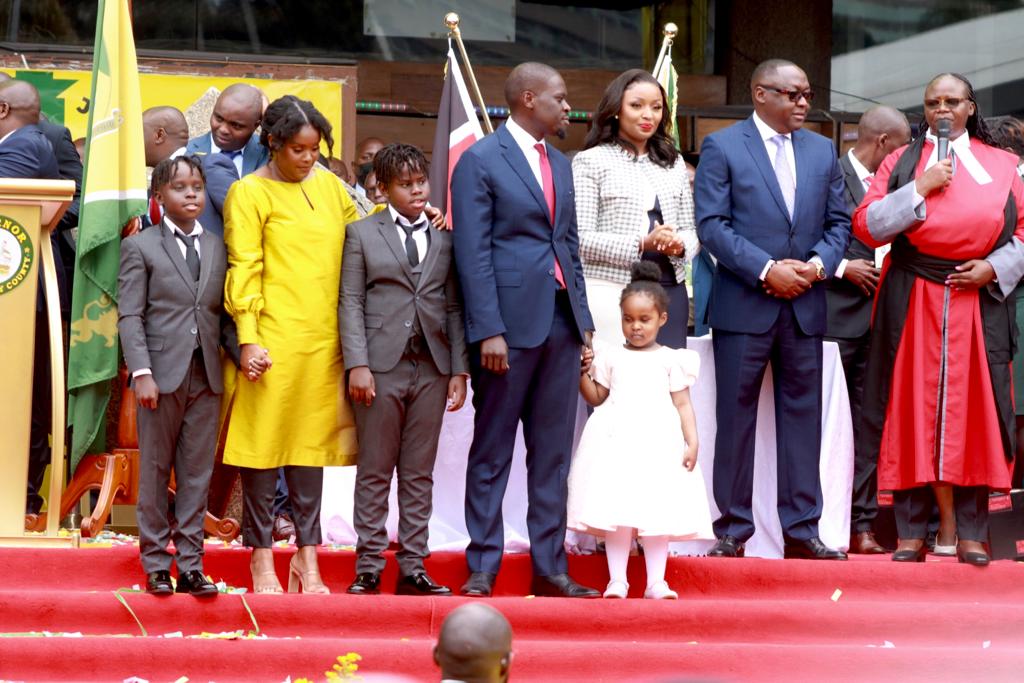 nduyamuthama's tweet photo. Congratulations His Excellency, @SakajaJohnson for being sworn in as the third Governor of Nairobi City County. May the good Lord guide you as you plan to make our  Capital City work again. https://t.co/rmH5FmS573