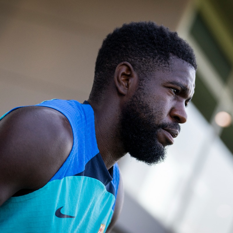 FCBarcelona's tweet photo. Agreement with Unione Sportiva Lecce for loan of Umtiti until 30 June 2023