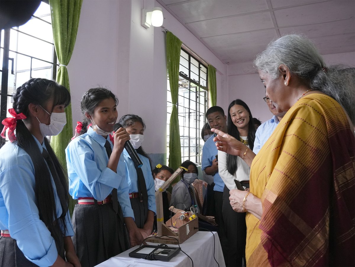 YNnagaland's tweet photo. Hon'ble Union Minister of India Smt. @nsitharaman & @MyGovNagaland officials visits one of our #IBMSTEMforGirls project site at N Kire GHSS Kohima. Students from N Kire GHSS, GHS Chandmari and GHS Tasazhu, Jotsoma exhibits their prototypes. @ibm_in @questalliance #YouthNet https://t.co/lhCVGfuebq