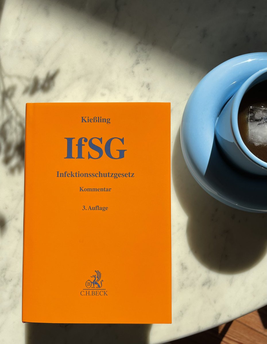 Alexander Thiele (@alex_j_thiele) on Twitter photo #coronaverlosung 557: Heute mit der nächsten Auflage des IfSG, gespendet von der Herausgeberin <a href="/andkiessling/">Andrea Kießling</a> höchstpersönlich. Vielen Dank. Teilnahme per RETWEET, Verlosung am Abend. Viel Glück! 🙂
<a href="/CHBeckRecht/">Verlag C.H.BECK Recht</a>
Foto von <a href="/lamia_amh/">Lamia Amhaouach-Lares</a> #coronaverlosung 557: Heute mit der nächsten Auflage des IfSG, gespendet von der Herausgeberin <a href="/andkiessling/">Andrea Kießling</a> höchstpersönlich. Vielen Dank. Teilnahme per RETWEET, Verlosung am Abend. Viel Glück! 🙂
<a href="/CHBeckRecht/">Verlag C.H.BECK Recht</a>
Foto von <a href="/lamia_amh/">Lamia Amhaouach-Lares</a>