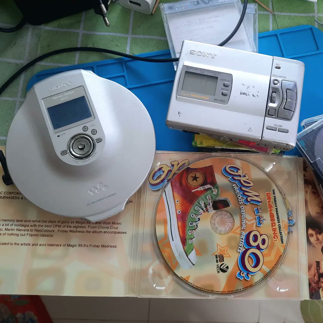kervsky's tweet photo. It's 2007, @magic899 released their newest Friday Magic Madness CD remembering the OPM of the 80's, it's time to save the fragile CD, recording it into sturdy #MiniDisc for safe travel & playback at CD quality 😁 #Sony all the way with the 30th anniversary of #SonyMiniDisc close! https://t.co/L0furAlALi