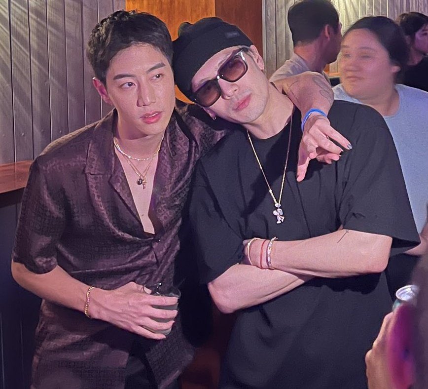 iamgainnn's tweet photo. เติบโตอย่างมีคุณภาพ , I am proud of you. @JacksonWang852 @marktuan #MarkTuan #JacksonWang #markjack https://t.co/sDgr0QaimZ