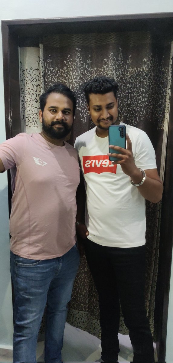 Rithikdattera's tweet photo. Birthday bash @mrdattera @Rithikdattera @rahul_rathora @AjayDattera https://t.co/TYIC1lyiCC