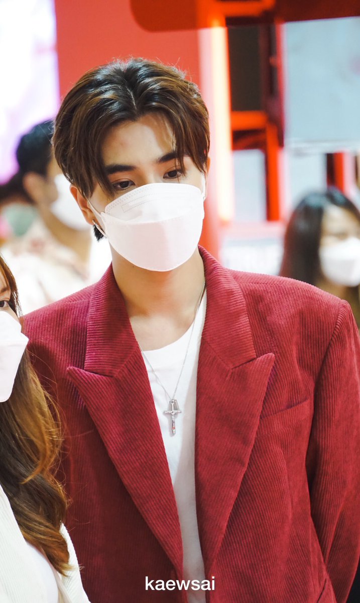 kaewsai12's tweet photo. หล่อมาก🔥

#ShiseidoxOhmNanonPerth
#PerthTanapon #KDPPE https://t.co/cFaxH9Vzyl
