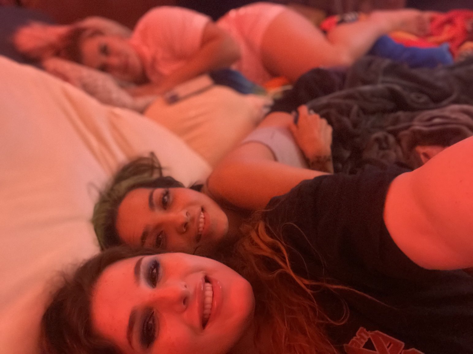 MoxyMary on Twitter: "We’re doing a sleep stream on my channel