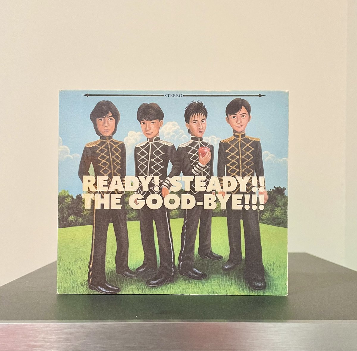 The Good-Byeのインタビューで僕は
『FIFTH DIMENSION』 のことばっかりいってますが、もしこの記事でグッバイ聴いてみようかなと思ってくれたのなら、まずは最強ベスト盤『READY!STEADY!!THE GOOD-BYE!!!』から聴くことをお勧めします!
https://t.co/ZcjmsyMIAN