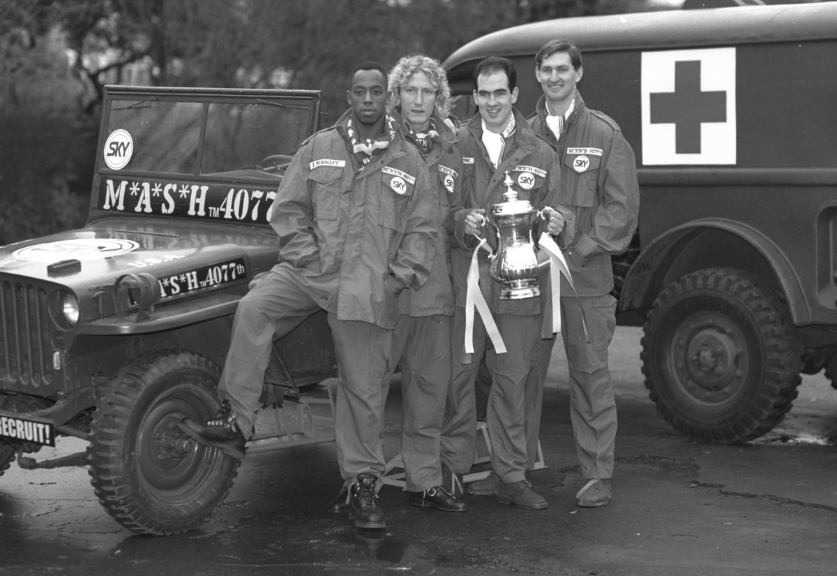 90sFootballGuy's tweet photo. Lest we forget all the footballers who fought bravely in wars for this country. They don't make them like this anymore... https://t.co/1Ku6f4KloF