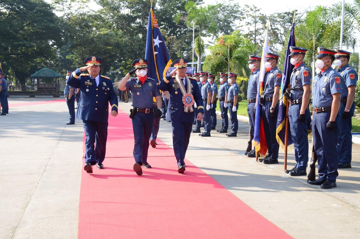 pnp_pro3's tweet photo. PRO3 CELEBRATES 121st POLICE SERVICE ANNIVERSARY with PNP Chief PGEN RODOLFO S AZURIN, JR ON AUGUST 25, 2022 AT CAMP CAPT JULIAN OLIVAS, CSFP

READ: https://t.co/ibmIzQ7vDS

#TeamPNP
#WeServeAndProtect
#PNPKakampiMo
#SerbisyongPASIWEN
#PAntaymaySIgasigatdikWENtado https://t.co/VPCRFtimnL