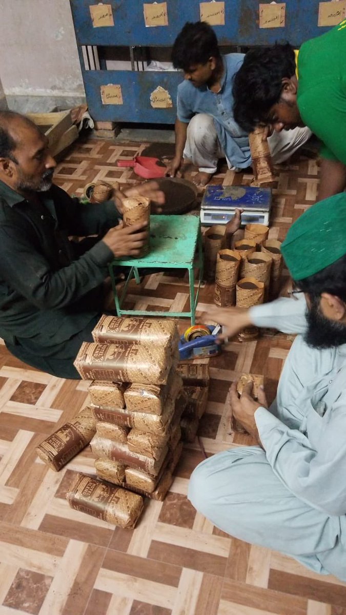 Shanzaf's tweet photo. Thanks to generous donations, we have distributed 200 ration bags to families in villages of Darbelo and Gopand in Naushero Feroze, Sindh. This is coupled with provision of cooked food thrice a day, medicines, mosquito nets etc. 

More is required! Please inbox to donate!! https://t.co/Qe8c0VEtUS