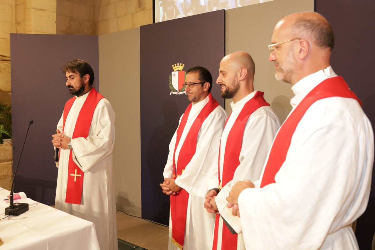 GeorgeVellaMT's tweet photo. Yesterday, we attended mass together with some of the patients receiving help from the #MCCFF. On the occasion, I commended the initiative taken by the MCCFF, the Franciscan Fathers in London &amp; Ms Claire Chircop, CEO of Karl Vella Foundation, for providing bereavement support. https://t.co/6oe42MtrMy