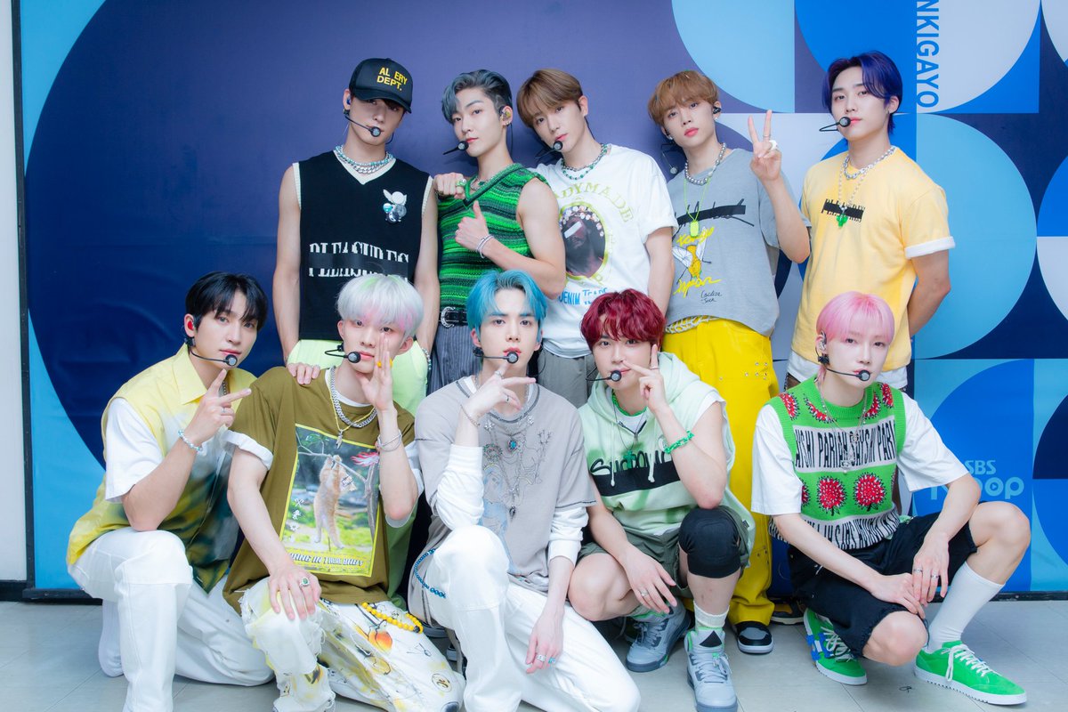 younaghoon's tweet photo. boys with never-ending enjoyment, leaving a generous amount of trace on inkigayo's building upon whisper's comeback. now, it's the time to bid our goodbye! https://t.co/86tcAahdX4