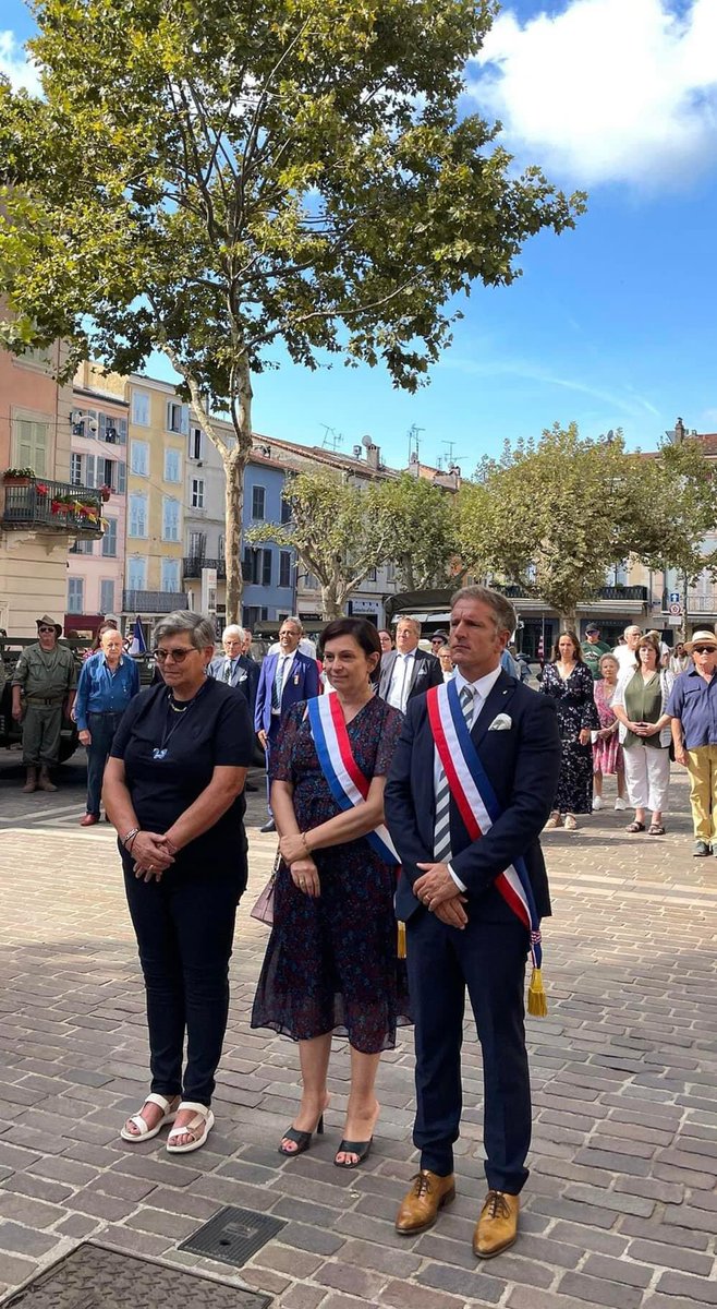 MartinAlex06's tweet photo. #Commémorations 
#78ans du débarquement de Provence.
#Libération #Cannes #Mandelieu #ThéouleSurMer #Vallauris
Sur le chemin du devoir de mémoire a soufflé une grande aspiration à la liberté et à la souveraineté 🇫🇷 https://t.co/mCrTnEraQK
