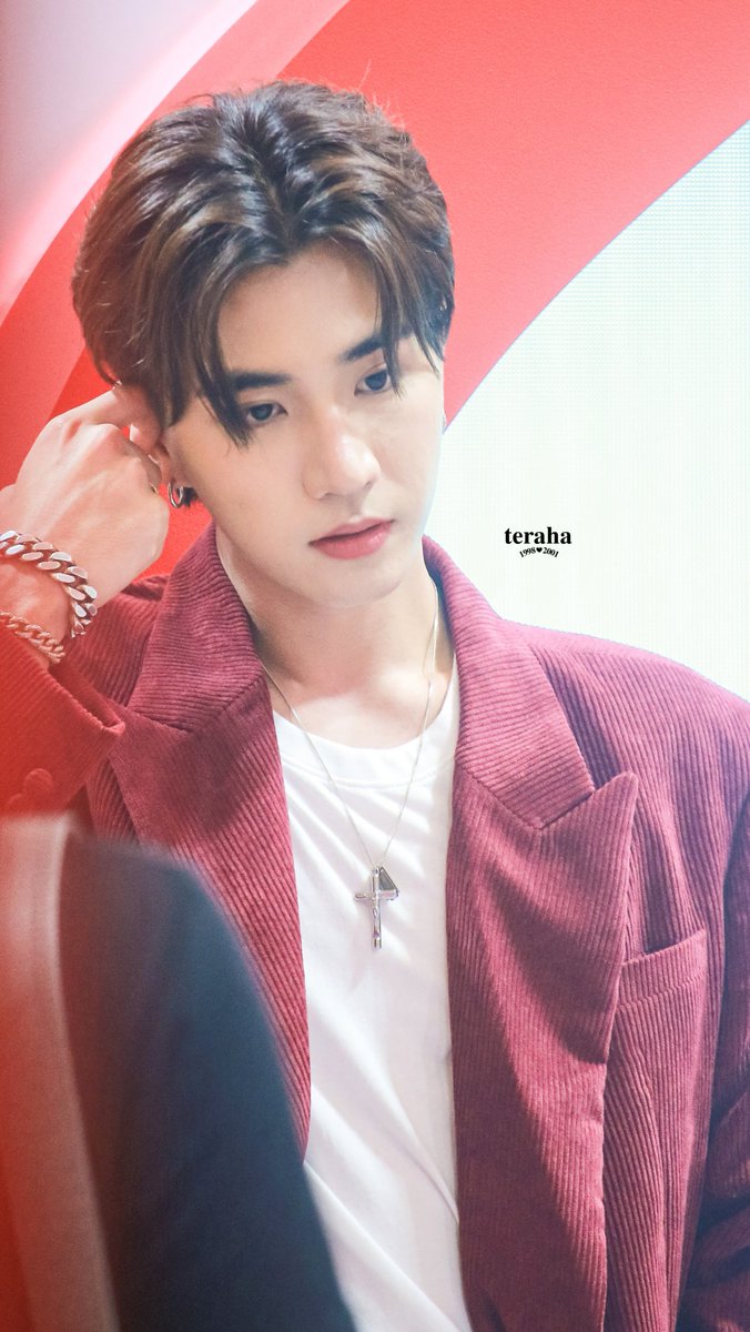 220825 Perth - Siam Paragon
.
Only you in my eyes 🥰 <a href="/perthppe/">PERTHPPE</a> 
.
#KDPPE
#PerthTanapon
#ShiseidoxOhmNanonPerth