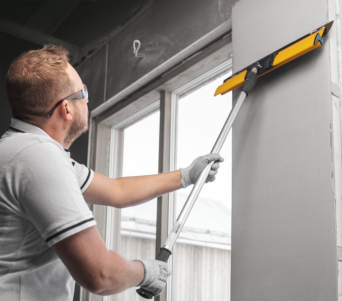 MirkaUK's tweet photo. Mirka will be exhibiting at UK Construction Week Birmingham 4-6 October 2022!

We will have live demonstrations of a range of our sanding machines and abrasives throughout the event, including our revolutionary Abranet abrasives and popular Mirka DEROS and LEROS sanders. https://t.co/7cPzVxTDPi