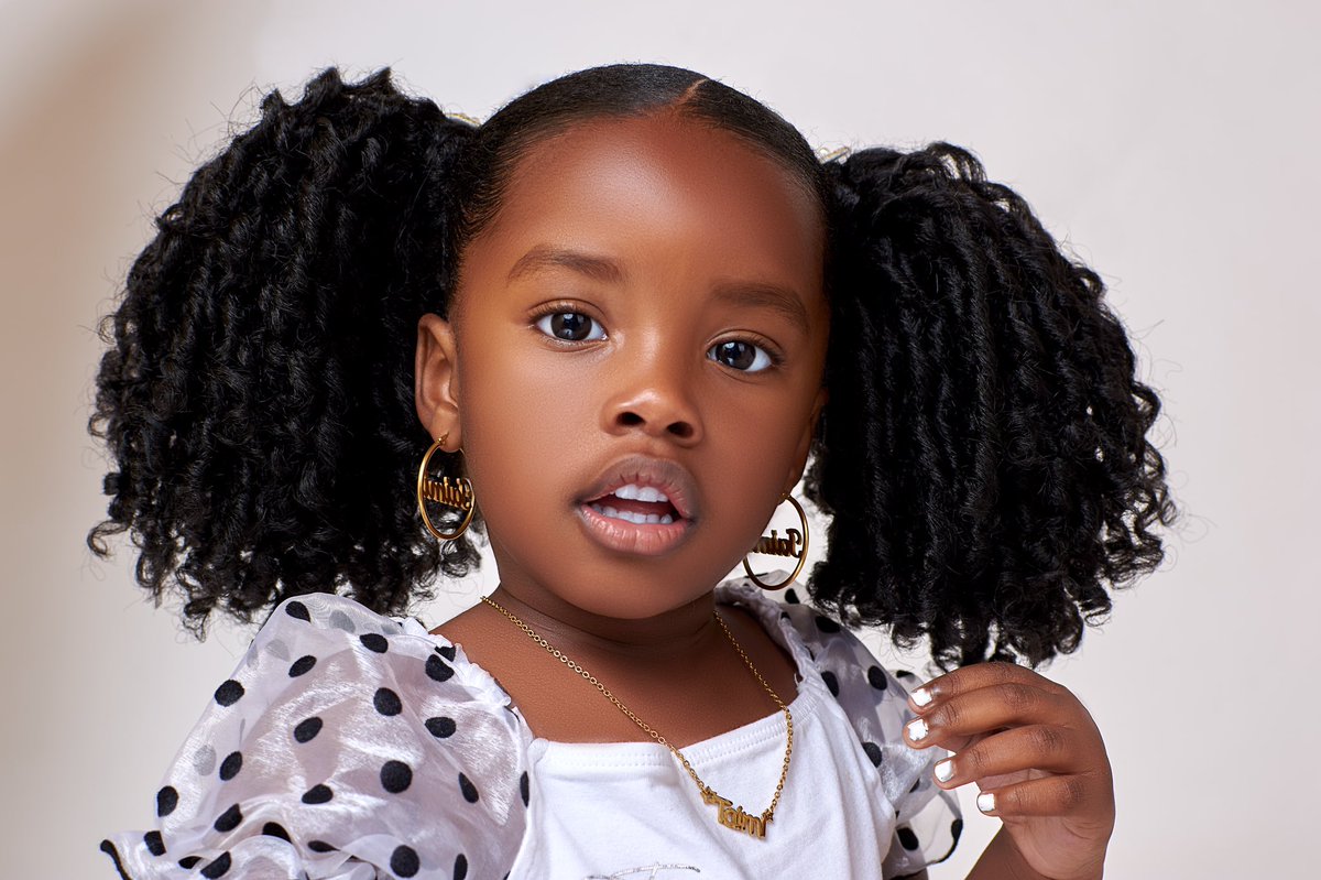 SylviaTimoteus's tweet image. I baked myself one of those dark and lovely babies they use to advertise back in our years 🥺❤️

Shiveli Shange