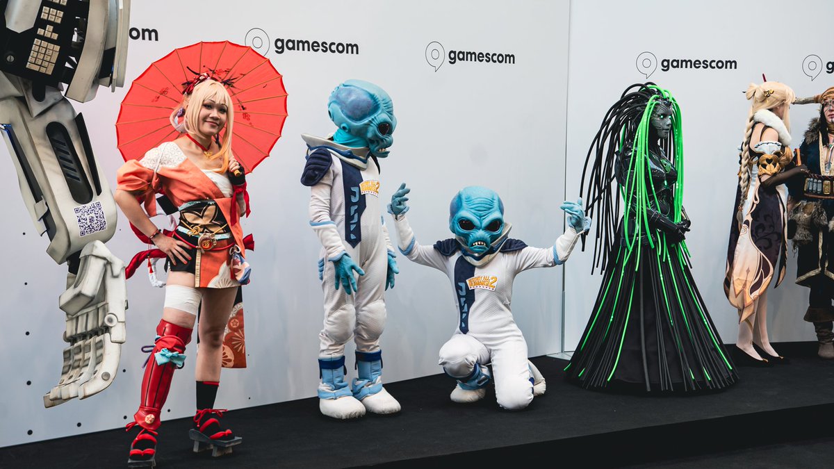 THQNordic's tweet photo. Day 2 of #gamescom2022! Alien planets and fantastic worlds await at the THQ Nordic booth in Hall 8.

Be among the first to play Destroy All Humans! 2 - Reprobed, SpellForce: Conquest of Eo and Outcast 2 - A New Beginning! https://t.co/qlmooLZPkN