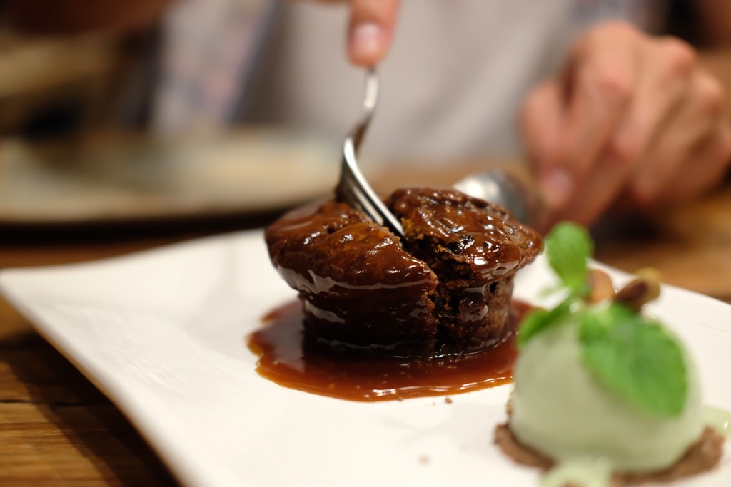 ChowTraveller's tweet photo. XII Mediterranean has an extensive menu of delicious dishes from countries around the region. Our favorites were the 36-hour sous vide Iberian Pork Cheeks and the Morrocan Pudding! If you enjoy this cuisine you're going to love this place!

Read more: https://t.co/ykRaxubeLg https://t.co/OCKzwzVzK0