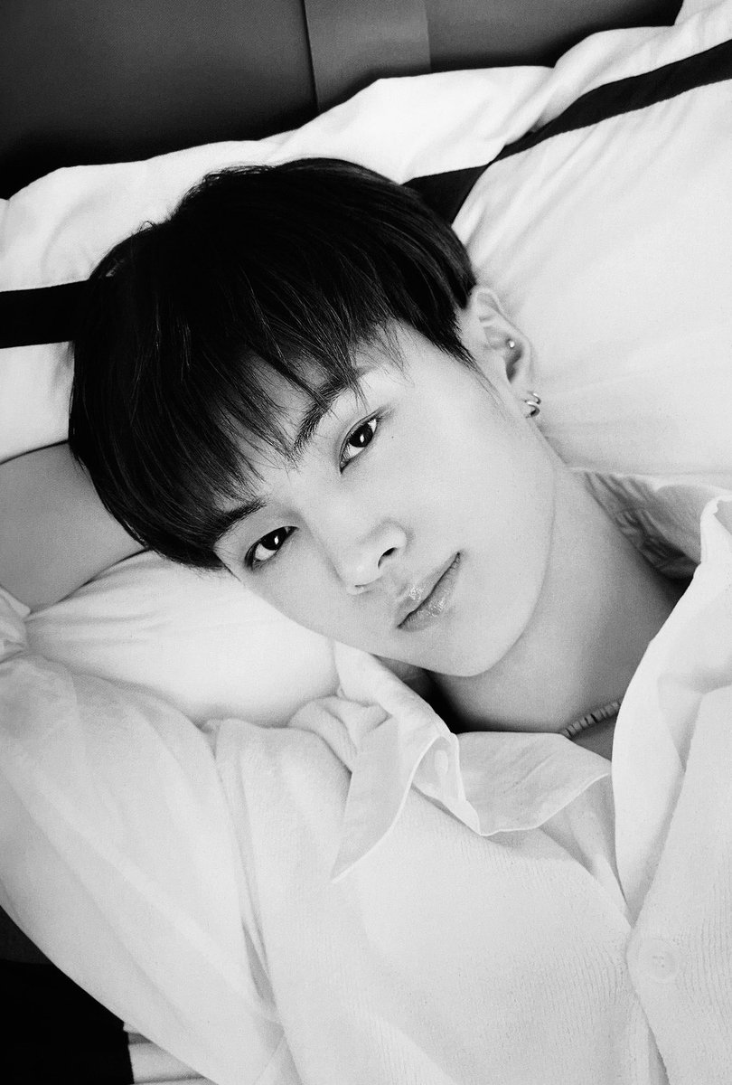 Idk about y’all but Jay photos in black and white always hits different for me.