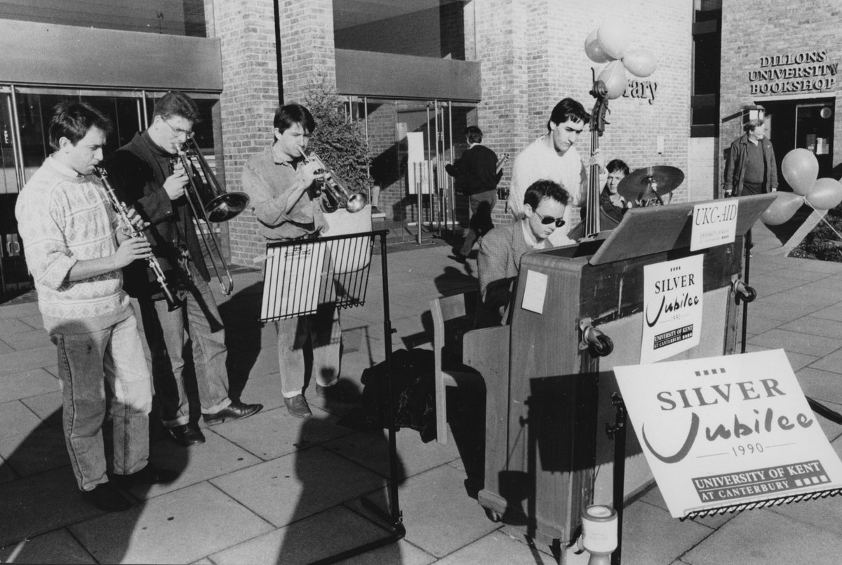 UniKent's tweet photo. Loving these photos of Kent in the 1980s ❤️ 

#ThrowbackThursday https://t.co/rj2vzzCpio