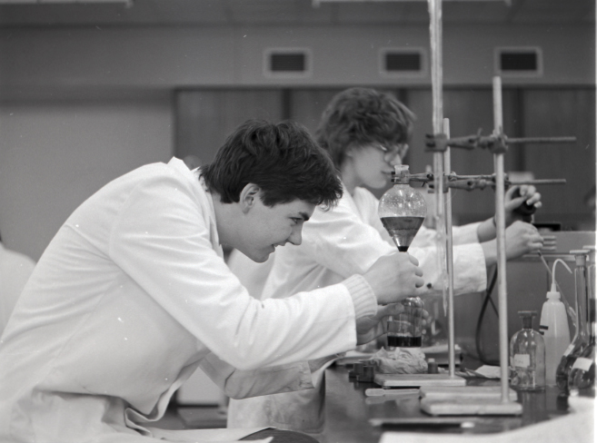 Loving these photos of Kent in the 1980s ❤️ 

#ThrowbackThursday