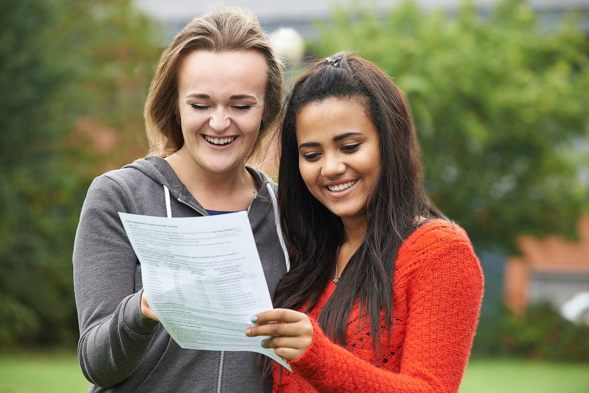 MentorEdUK's tweet photo. CONGRATULATIONS! Well done to all #gcsestudents, you worked your socks off and regardless of if you got the results you were expecting or not. Everyone here is so proud of you. 
#gcseresults2022 #resultsday #resultsday2022 #results #gcseresults #gcse #gcses2022 #gcses2k22 https://t.co/wMMEcbVMz5