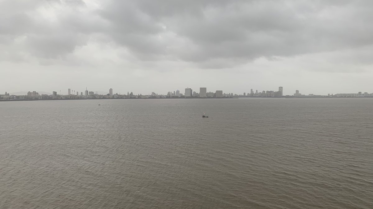 PShahTalim's tweet photo. Visited Mumbai after 2.5 years #postcovid 
The massive urban expansion is rapidly changing the face of the city. But fortunately, this view hasn't changed. https://t.co/jxv2pc86B8