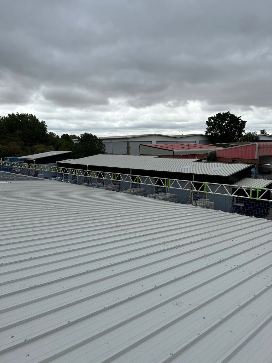 ConstructionProfiles tweet media