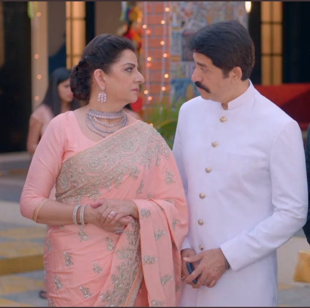 nanhiichiraiyya's tweet photo. ~Tere mast mast do nain,
Mere dil ka le gaye chain~ ❤️😜
#ShauryaAurAnokhiKiKahani
#TejVi https://t.co/MGxTynIfJp