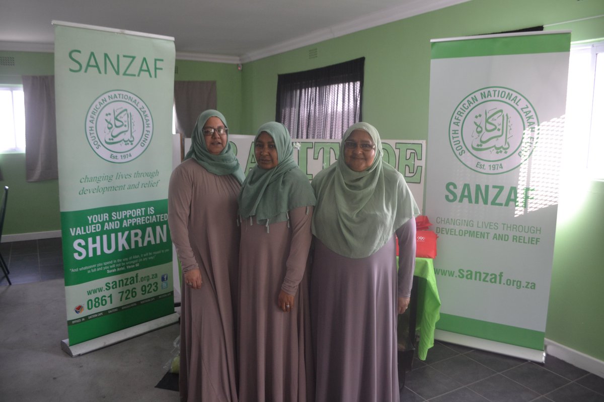 SANZAFSA's tweet photo. The SANZAF team also identified community activists who are working together towards a positive change in Manenberg. 

Believe in a better tomorrow 

For more information, email Rishda.herald@sanzaf.org.za, aziza.johardien@sanzaf.org.za or visit https://t.co/fjBvtmXcay

#Believe https://t.co/Ay6Q5sjWBc