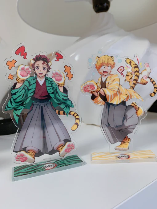 一か八かでポチってためつ祭の寅年アクスタ出てめちゃくちゃうれし 