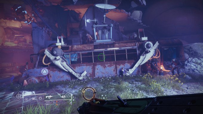 THE FORTNITE BATTLE BUS IS IN DESTINY 2?!
