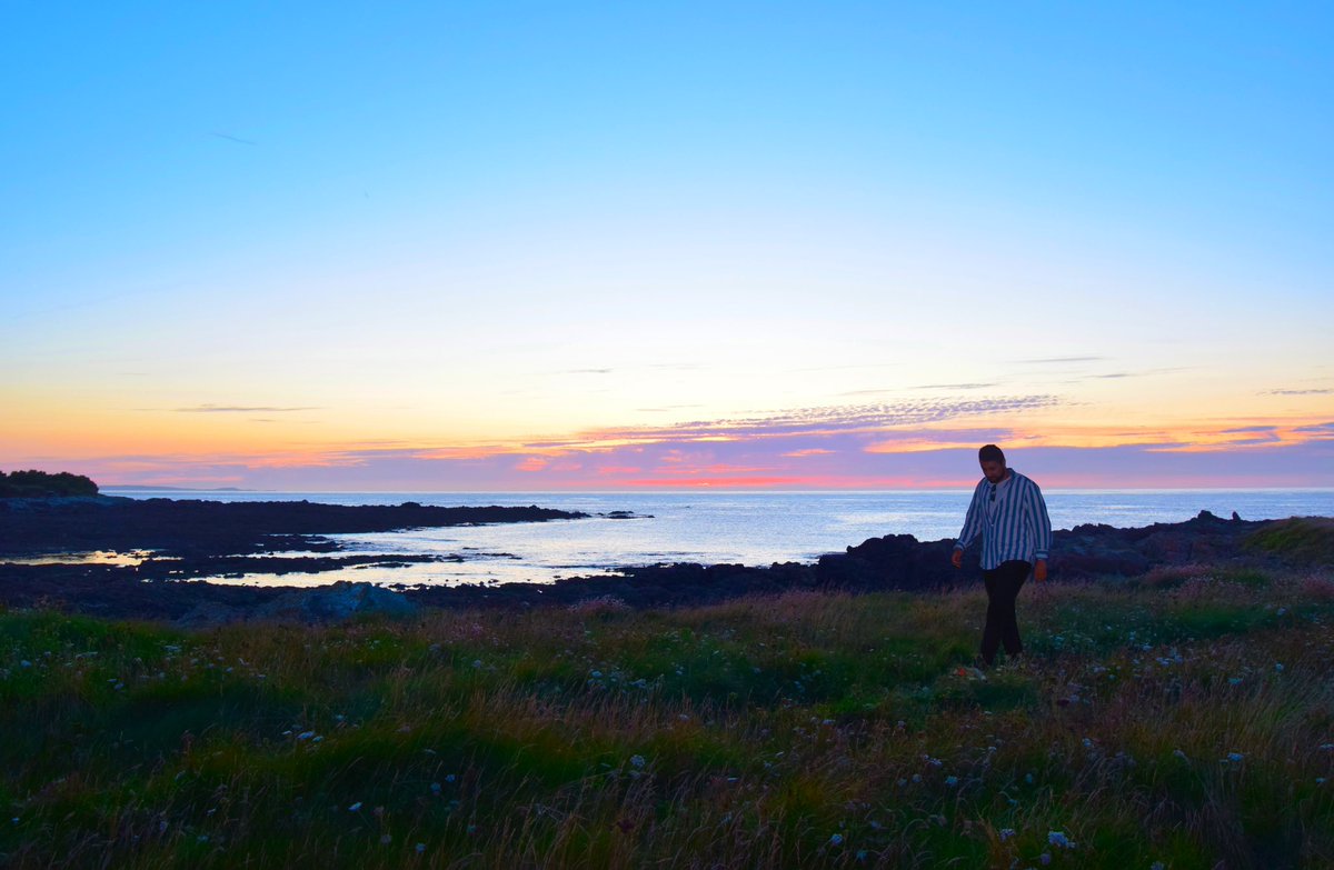 Encyclopedia of Colorful Getaways (Ismaïl Alsaïdi) tweet media