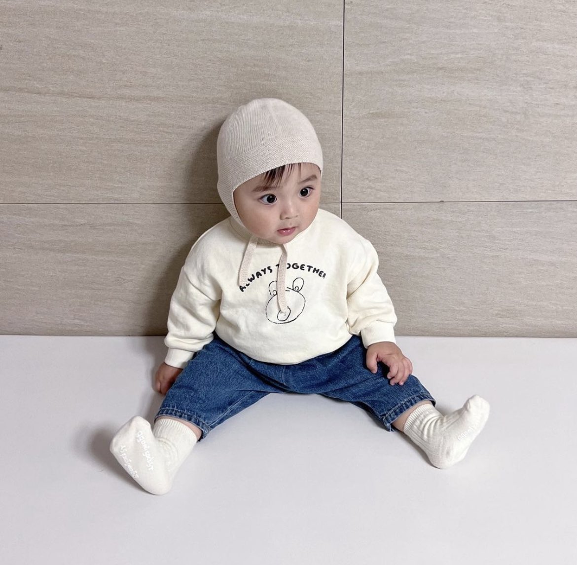 ᅠᅠ
ᅠᅠ
Baby ian pasrah di jadikan boneka sama papinya #BABYIANKIM 
ᅠᅠ
ᅠᅠ